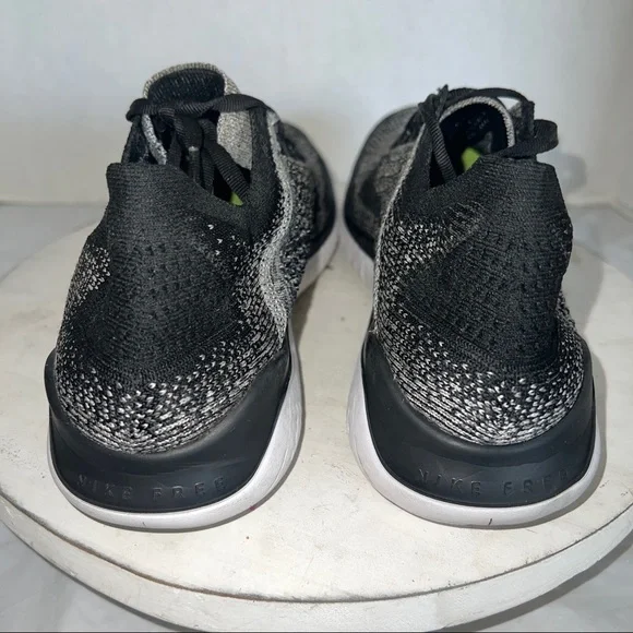 Nike Free RN Flyknit Men’s Running Shoes Oreo Black/White 942838-101 Size 9